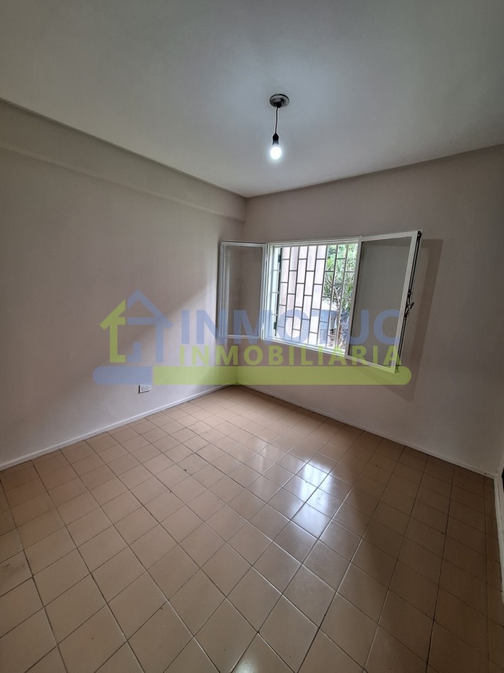 DPTO. Paso de Los Andes al 700 - 3 Dorm. - 2 Baños - Sup. Propia 82 m² + cochera