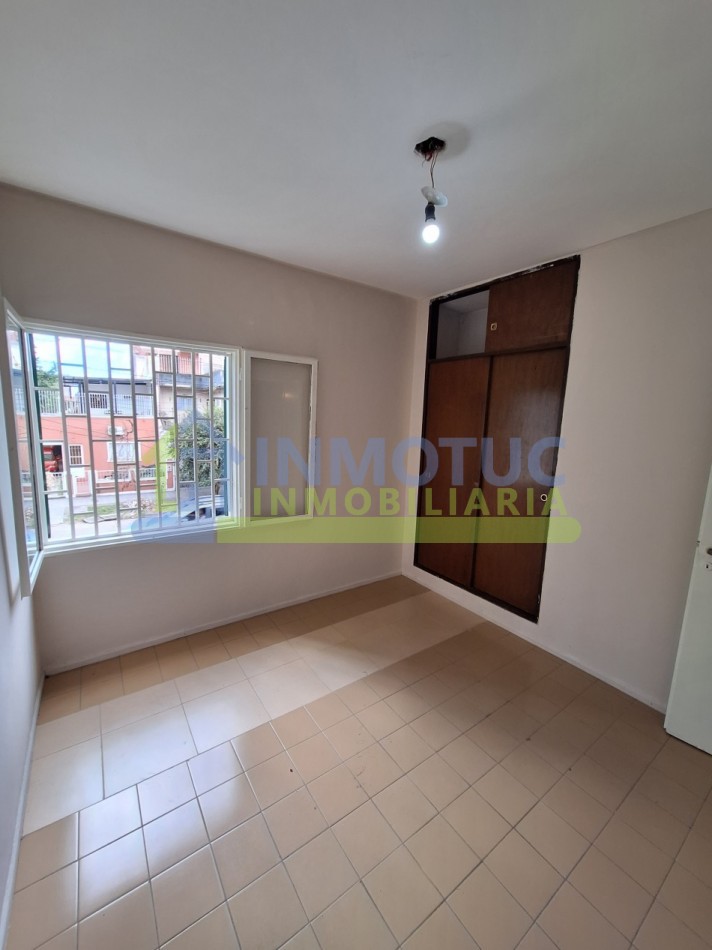 DPTO. Paso de Los Andes al 700 - 3 Dorm. - 2 Baños - Sup. Propia 82 m² + cochera