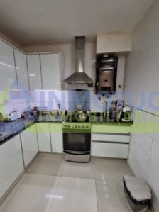 CASA BARRIO SUR - LAS HERAS AL 200 - 3 DORM. 5 BAÑOS - COCHERA