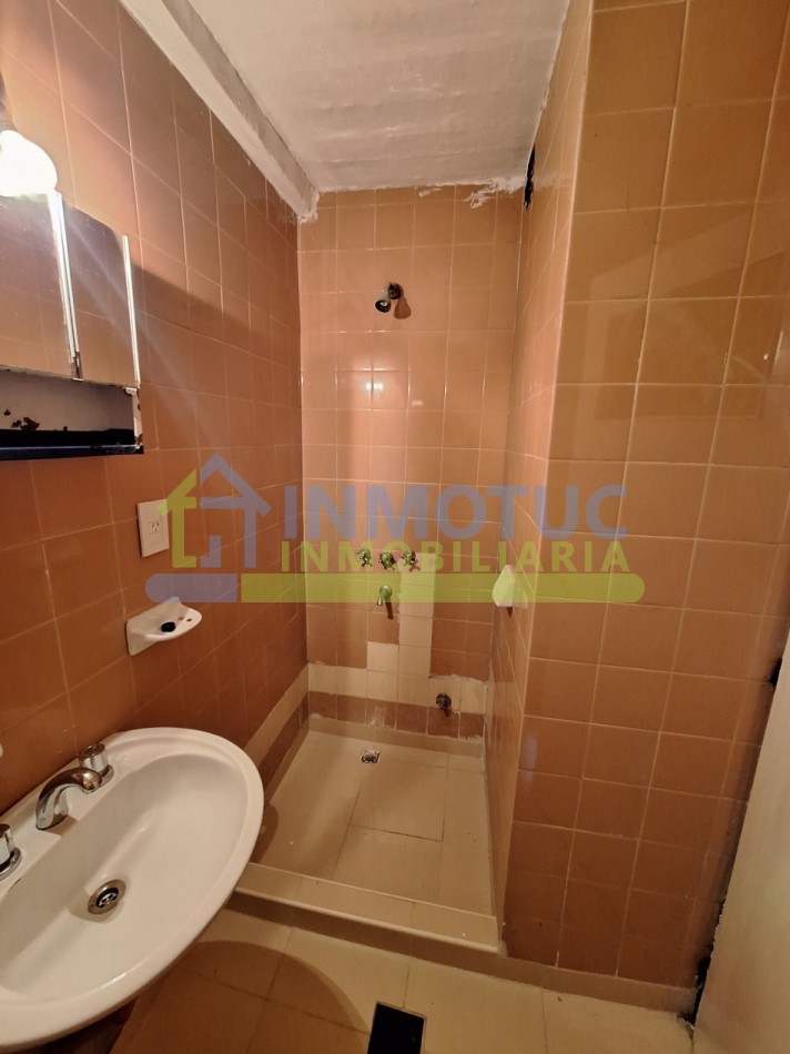 DPTO. Paso de Los Andes al 700 - 3 Dorm. - 2 Baños - Sup. Propia 82 m² + cochera