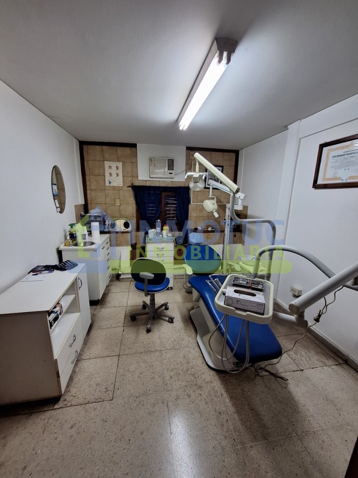 CENTRO MEDICO EN VENTA PARA INVERSIONISTAS - BARRIO SUR (ALT. 24 DE SEPTIEMBRE 1000)