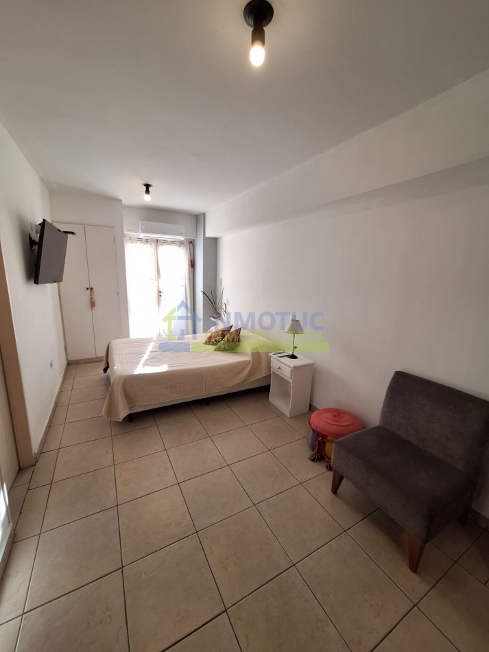 MONOAMBIENTE AV. NICOLAS AVELLANEDA 400 AMOBLADO CON BALCON - EN VENTA  