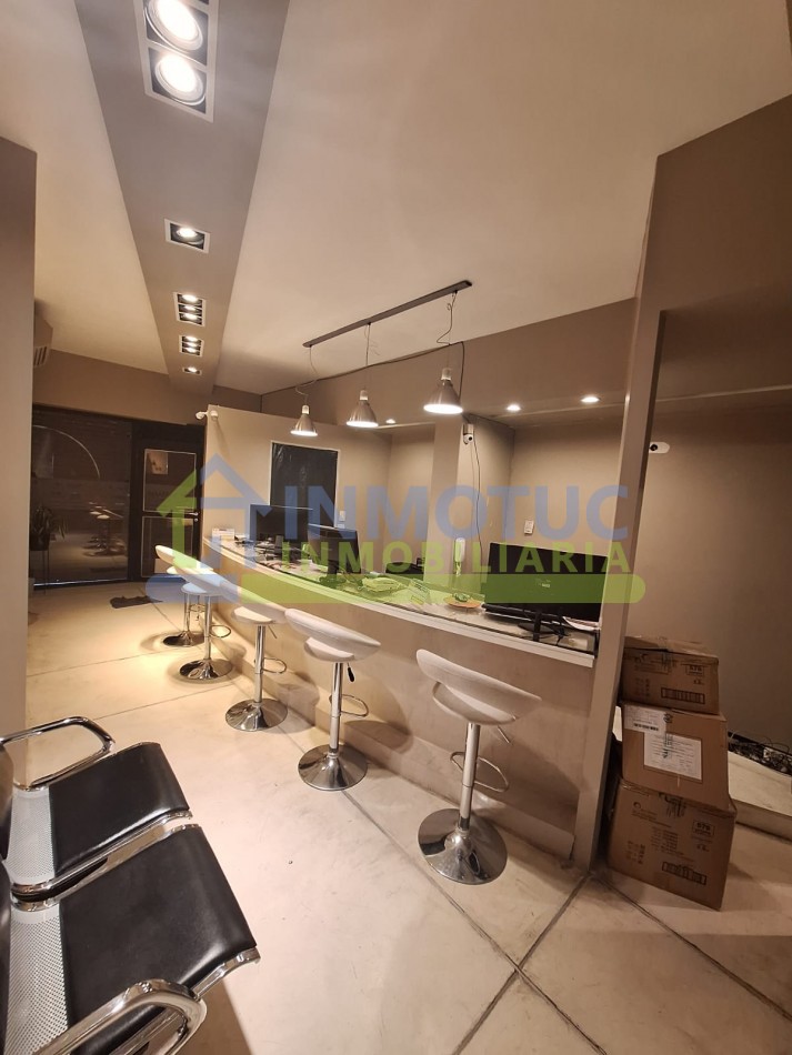LOCAL COMERCIAL + DEPARTAMENTO PB SANTIAGO AL 900 APTO CREDITO