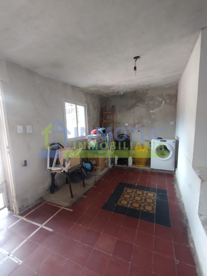 CASA BALCARCE AL 2200 - 4 Dorm. - 2 Baños