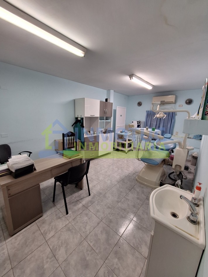 CENTRO MEDICO EN VENTA PARA INVERSIONISTAS - BARRIO SUR (ALT. 24 DE SEPTIEMBRE 1000)