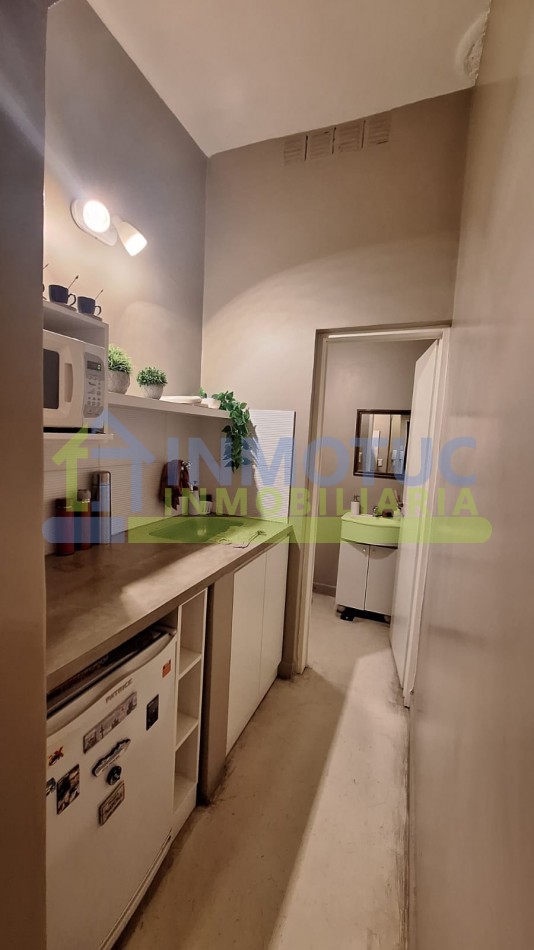 LOCAL COMERCIAL + DEPARTAMENTO PB SANTIAGO AL 900 APTO CREDITO