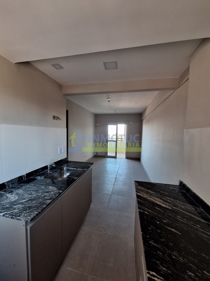 DEPARTAMENTO 2 DORMITORIOS CON BALCON - A ESTRENAR - RONDEAU 800 - BARRIO SUR