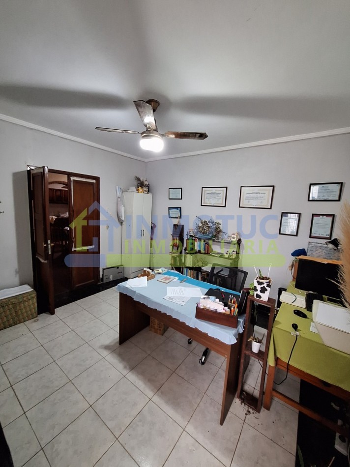 Casa - Corrientes al 2700 - 4 Dorm. - 3 Baños - Sup. Construida 291 m²