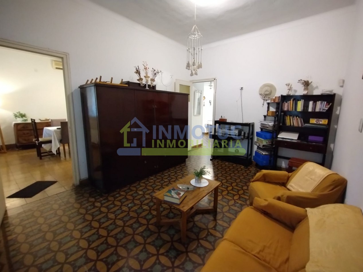 Casa - Frente Parque 9 de julio - Av. Soldati al 600 - 3 Dorm. - 2 Baños 