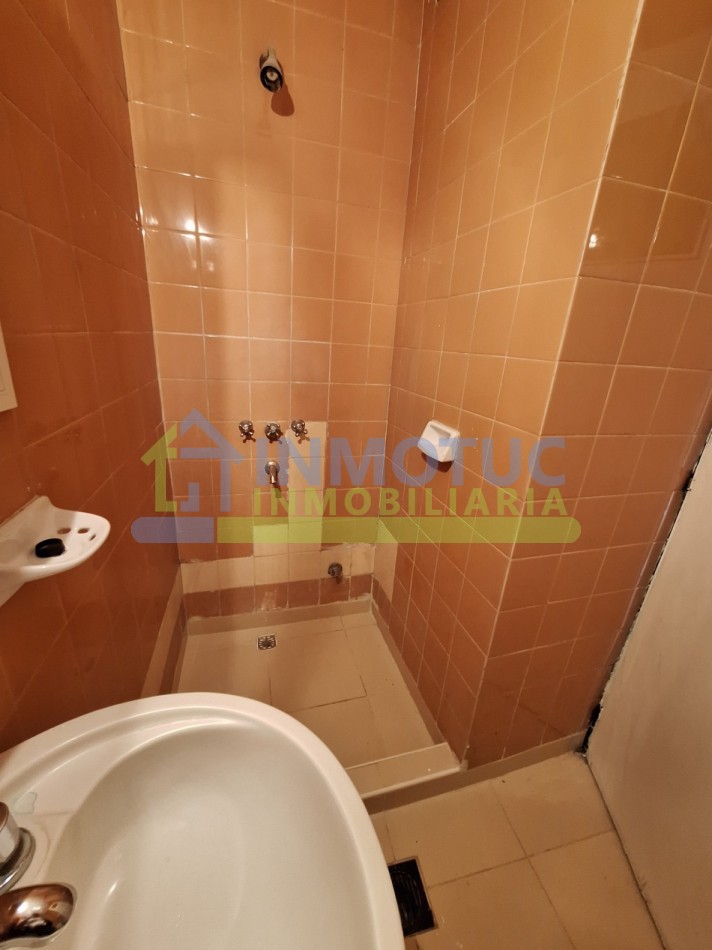 DPTO. Paso de Los Andes al 700 - 3 Dorm. - 2 Baños - Sup. Propia 82 m² + cochera