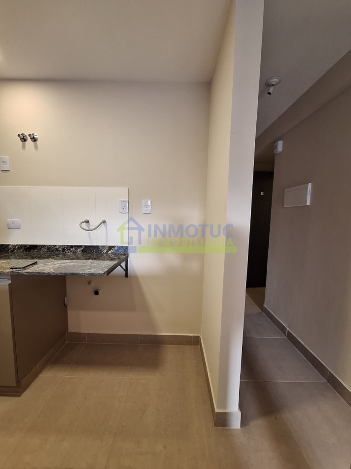NUEVO A ESTRENAR MONOAMBIENTE AMPLIO CON BALCON - ENTRE RIOS AL 100 - APTO CREDITO (Posibilidad de cochera)