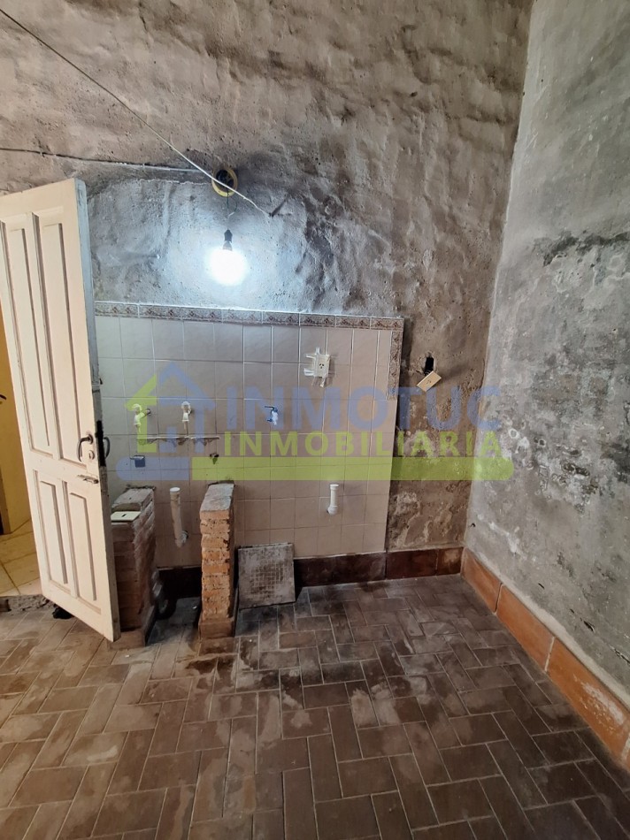 VENTA O ALQUILER CASA 4 DORM - BARRIO SUR - LAS HERAS AL 200