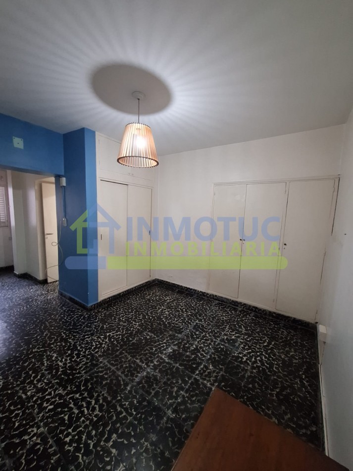 LOCAL COMERCIAL + DEPARTAMENTO PB SANTIAGO AL 900 APTO CREDITO