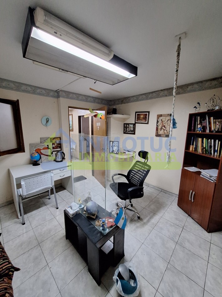 CENTRO MEDICO EN VENTA PARA INVERSIONISTAS - BARRIO SUR (ALT. 24 DE SEPTIEMBRE 1000)