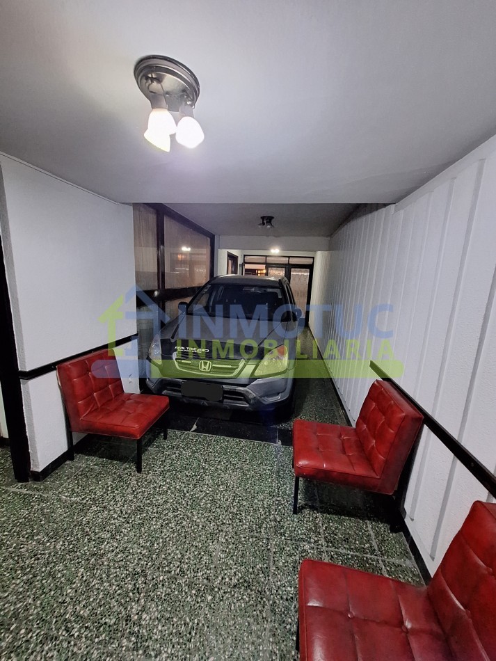 CASA EN VENTA GRAL. PAZ AL 600 - BARRIO SUR - 3 BAÑOS 4 DORMITORIOS COCHERA FONDO Y GRAN POTENCIAL DE AMPLIACION 