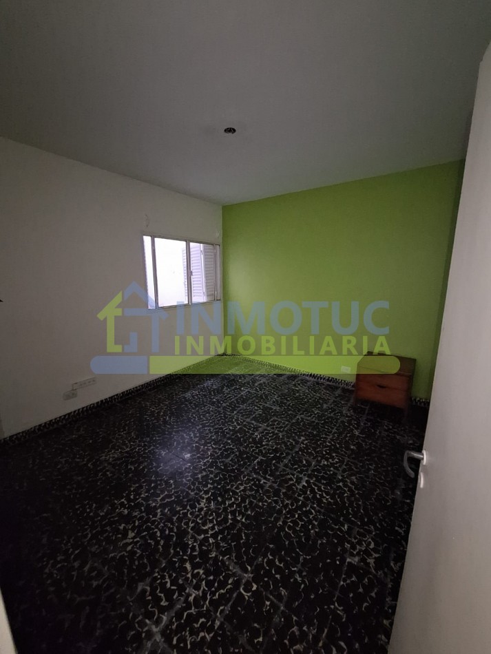 LOCAL COMERCIAL + DEPARTAMENTO PB SANTIAGO AL 900 APTO CREDITO