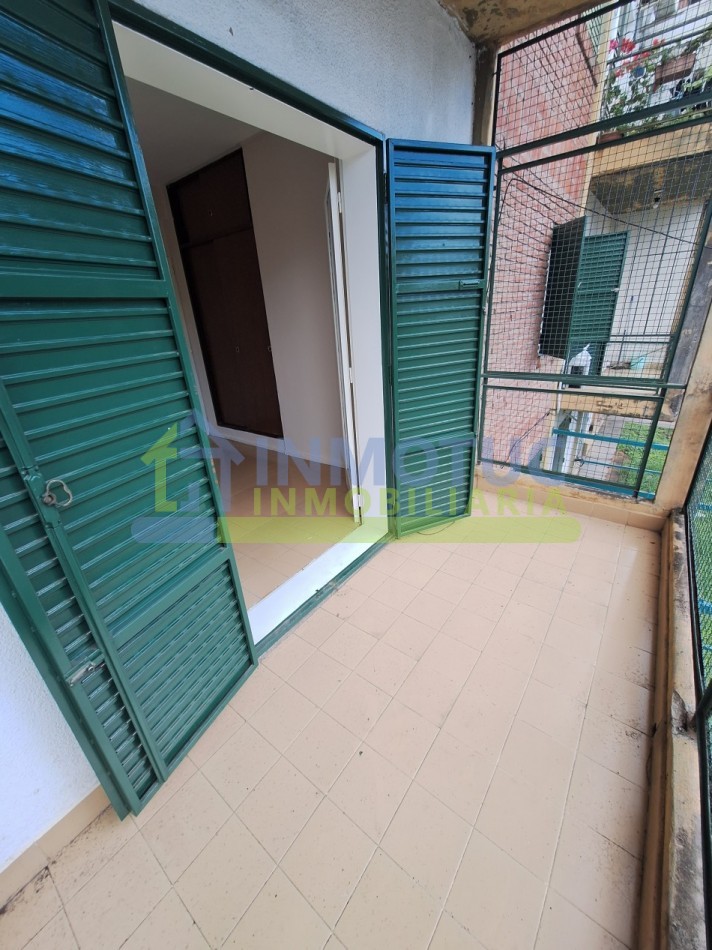 DPTO. Paso de Los Andes al 700 - 3 Dorm. - 2 Baños - Sup. Propia 82 m² + cochera