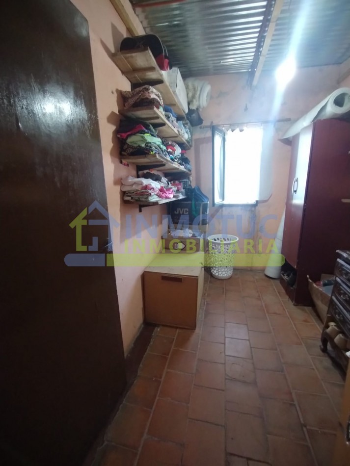 CASA BALCARCE AL 2200 - 4 Dorm. - 2 Baños