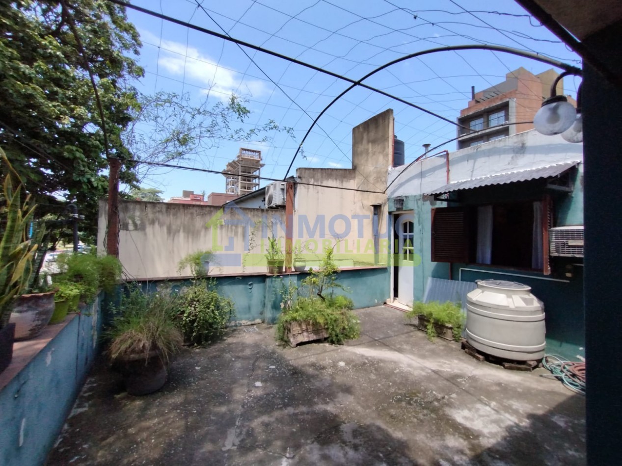 Casa - Frente Parque 9 de julio - Av. Soldati al 600 - 3 Dorm. - 2 Baños 