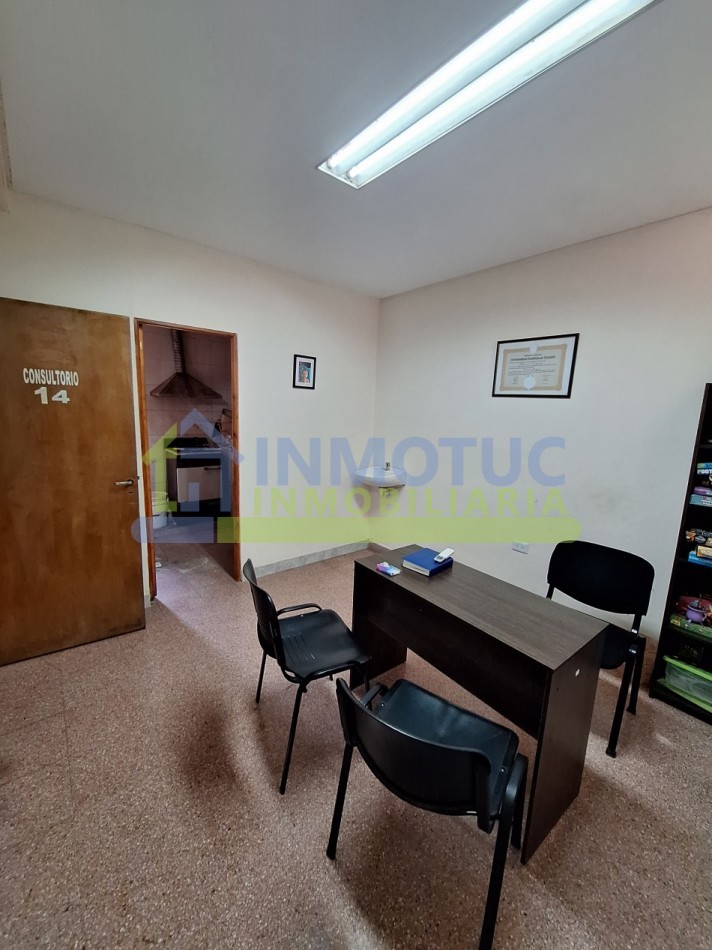 CENTRO MEDICO EN VENTA PARA INVERSIONISTAS - BARRIO SUR (ALT. 24 DE SEPTIEMBRE 1000)
