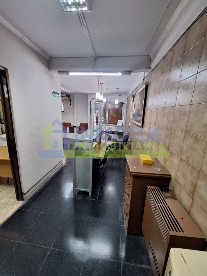 CENTRO MEDICO EN VENTA PARA INVERSIONISTAS - BARRIO SUR (ALT. 24 DE SEPTIEMBRE 1000)