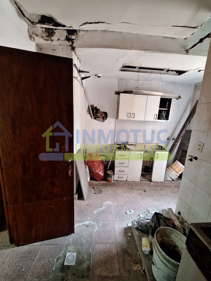 CENTRO MEDICO EN VENTA PARA INVERSIONISTAS - BARRIO SUR (ALT. 24 DE SEPTIEMBRE 1000)