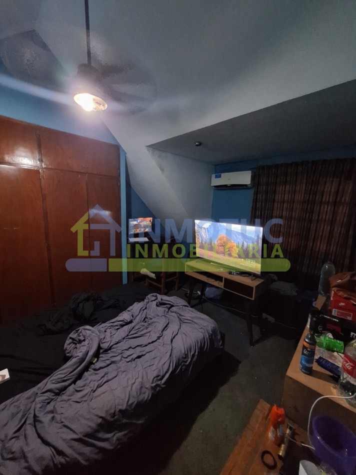 CASA ISABEL LA CATOLICA 1200  - 4 DORM 2 BAÑOS FONDO