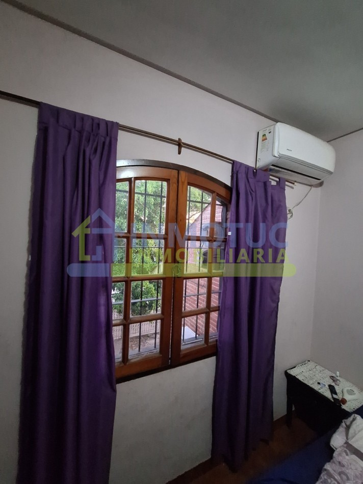 CASA ISABEL LA CATOLICA 1200  - 4 DORM 2 BAÑOS FONDO