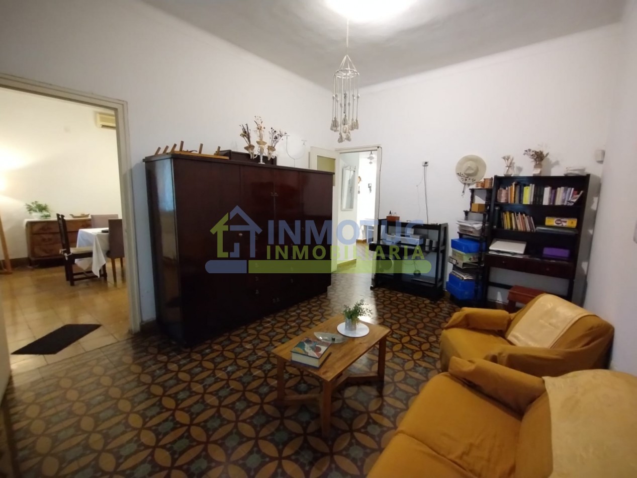 Casa - Frente Parque 9 de julio - Av. Soldati al 600 - 3 Dorm. - 2 Baños 