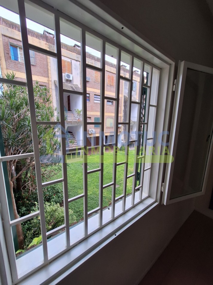 DPTO. Paso de Los Andes al 700 - 3 Dorm. - 2 Baños - Sup. Propia 82 m² + cochera