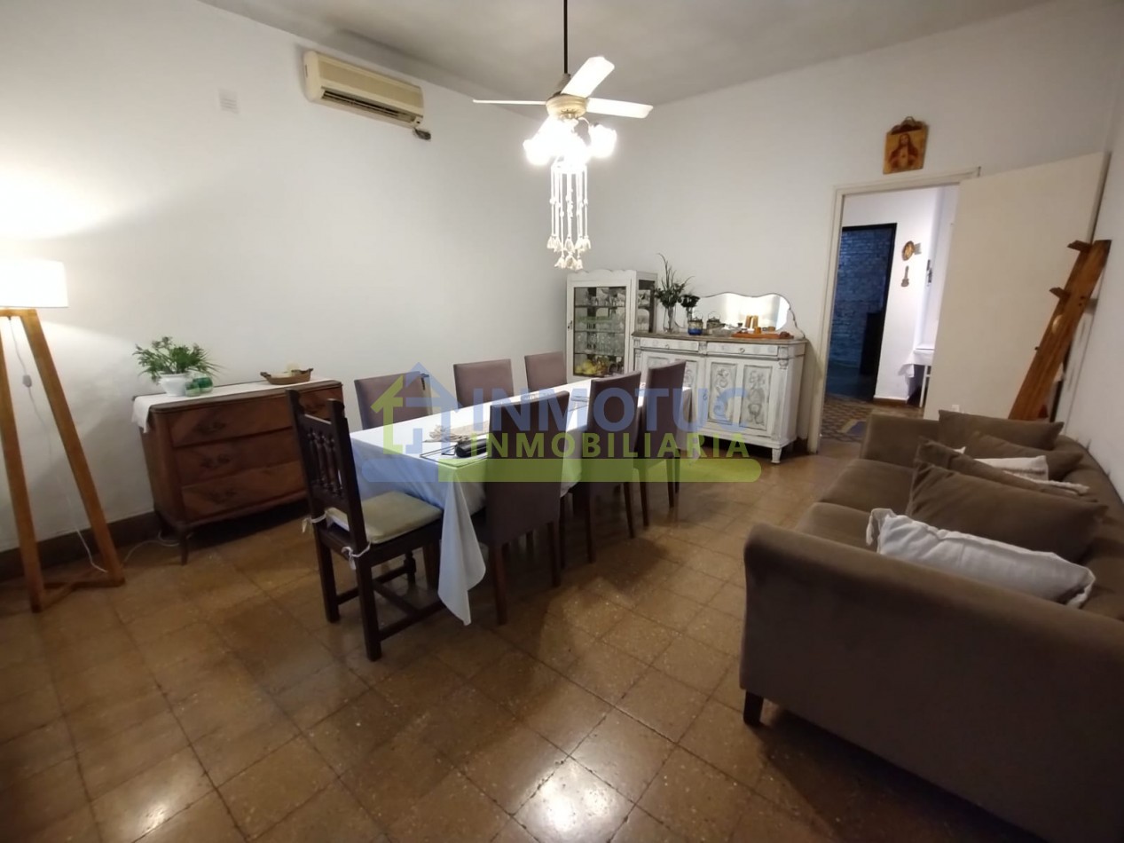 Casa - Frente Parque 9 de julio - Av. Soldati al 600 - 3 Dorm. - 2 Baños 
