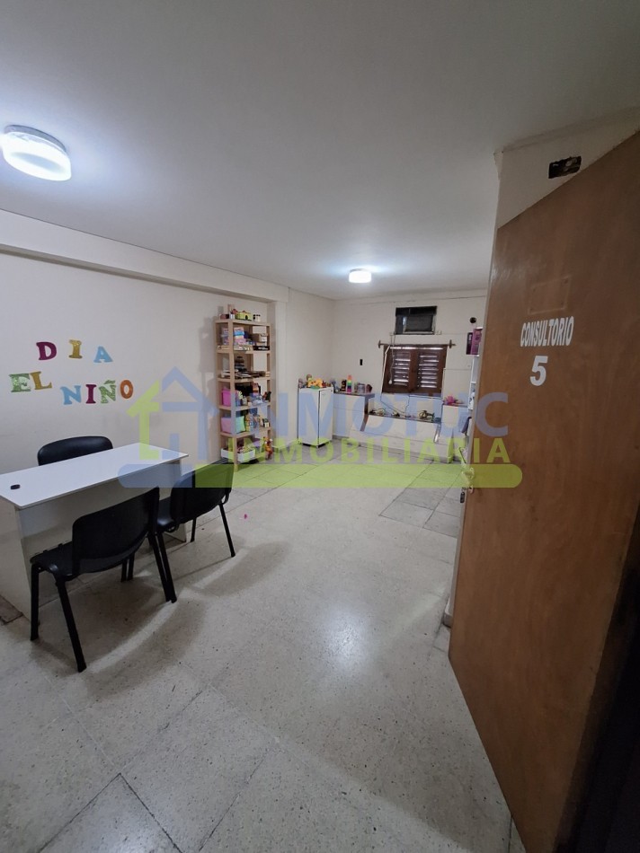 CENTRO MEDICO EN VENTA PARA INVERSIONISTAS - BARRIO SUR (ALT. 24 DE SEPTIEMBRE 1000)