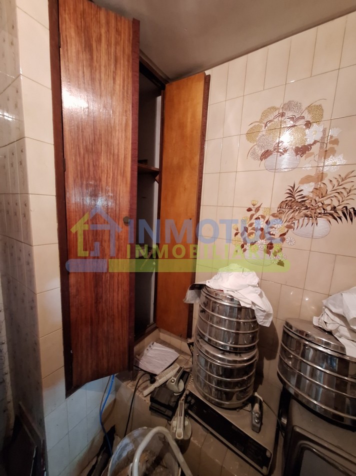 CENTRO MEDICO EN VENTA PARA INVERSIONISTAS - BARRIO SUR (ALT. 24 DE SEPTIEMBRE 1000)