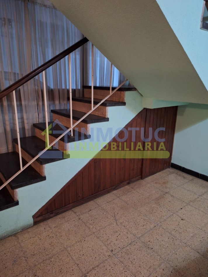 CASA EN VENTA GRAL. PAZ AL 600 - BARRIO SUR - 3 BAÑOS 4 DORMITORIOS COCHERA FONDO Y GRAN POTENCIAL DE AMPLIACION 