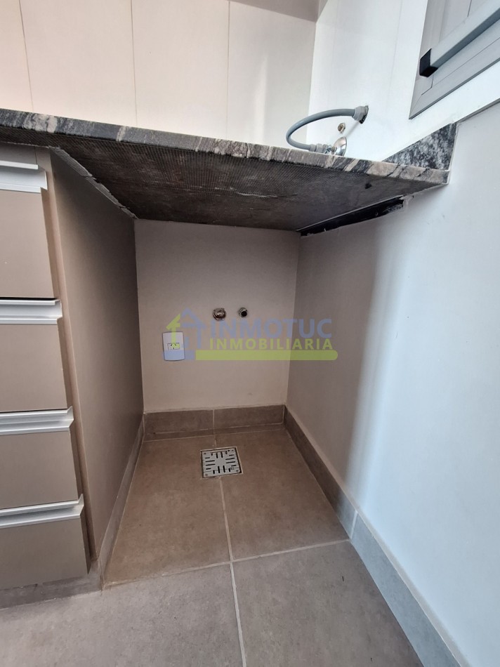 DEPARTAMENTO 2 DORMITORIOS CON BALCON - A ESTRENAR - RONDEAU 800 - BARRIO SUR