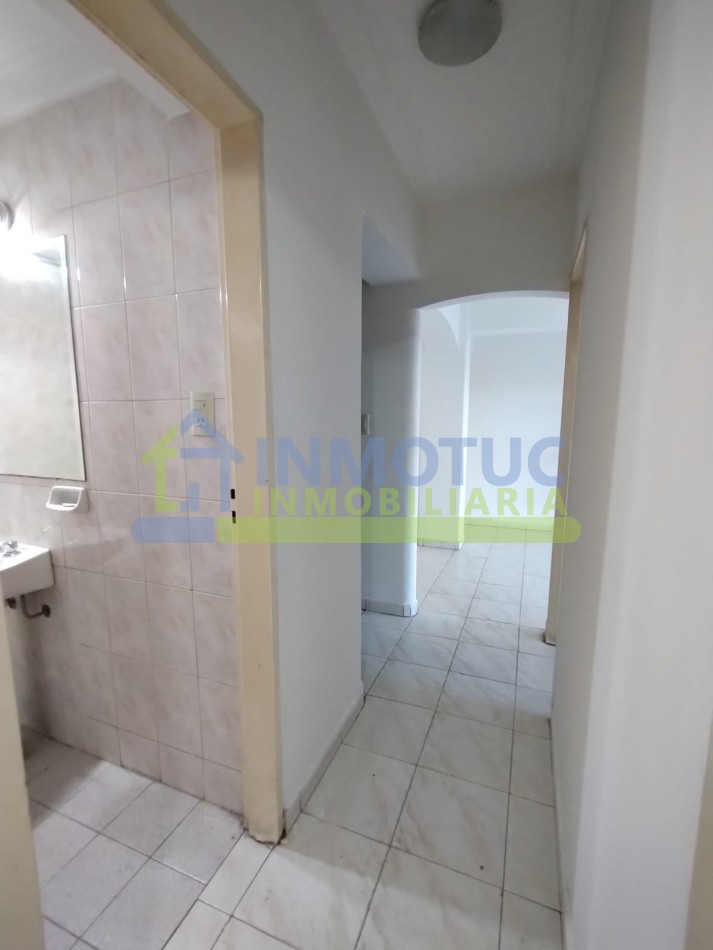 BARRIO NORTE P/INVERSORES DEPTO 2 DORM. AV. SALTA Y SANTA FE