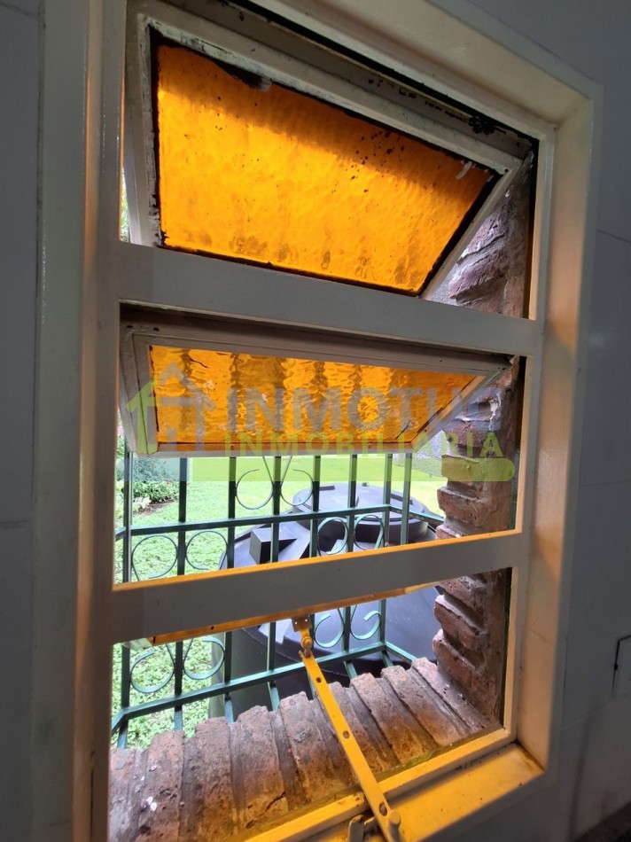 DPTO. Paso de Los Andes al 700 - 3 Dorm. - 2 Baños - Sup. Propia 82 m² + cochera