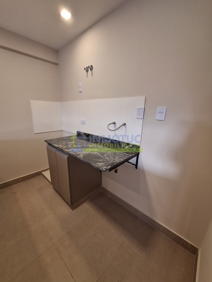 NUEVO A ESTRENAR MONOAMBIENTE AMPLIO CON BALCON - ENTRE RIOS AL 100 - APTO CREDITO (Posibilidad de cochera)