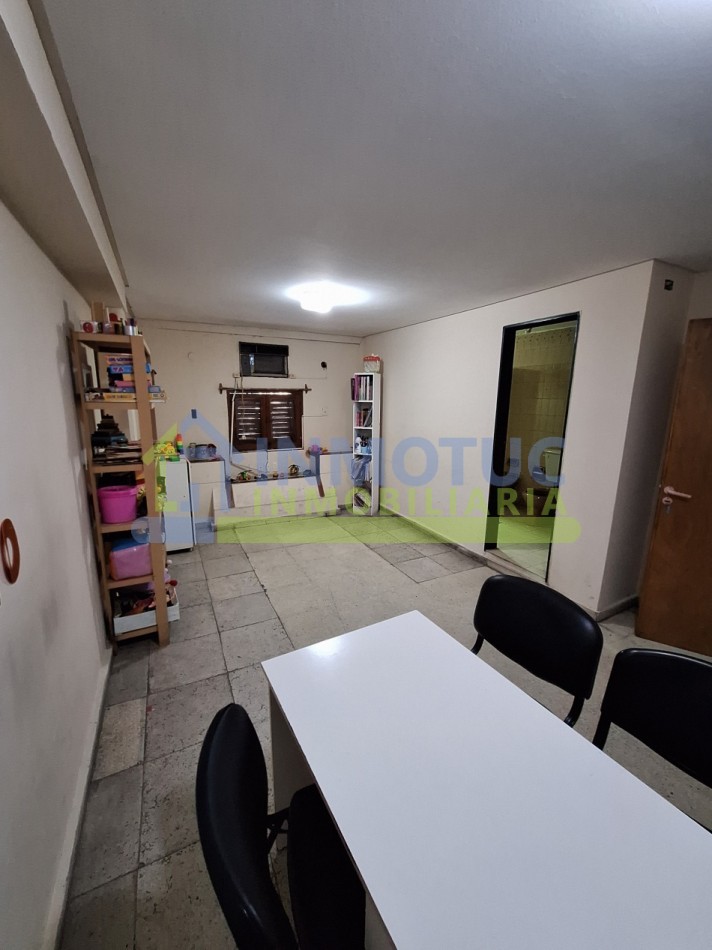 CENTRO MEDICO EN VENTA PARA INVERSIONISTAS - BARRIO SUR (ALT. 24 DE SEPTIEMBRE 1000)