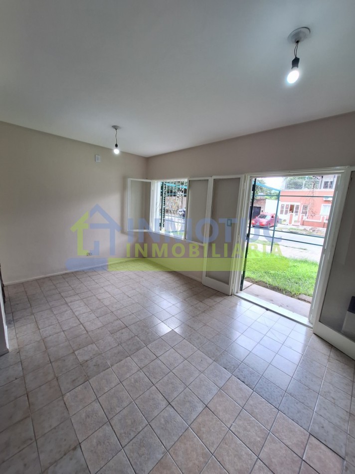 DPTO. Paso de Los Andes al 700 - 3 Dorm. - 2 Baños - Sup. Propia 82 m² + cochera