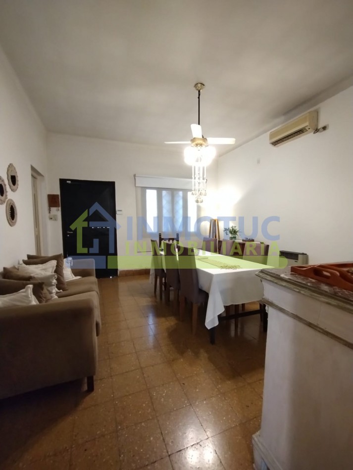 Casa - Frente Parque 9 de julio - Av. Soldati al 600 - 3 Dorm. - 2 Baños 