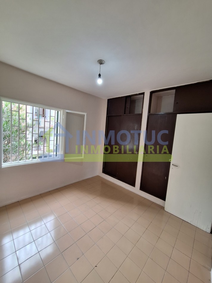 DPTO. Paso de Los Andes al 700 - 3 Dorm. - 2 Baños - Sup. Propia 82 m² + cochera