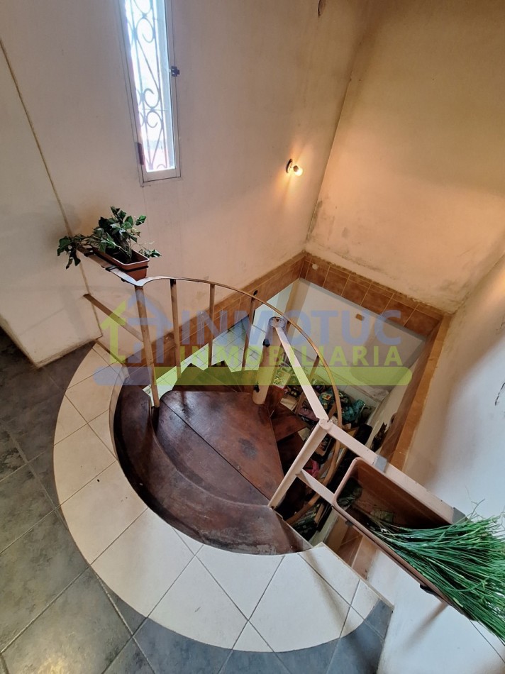 Casa - Corrientes al 2700 - 4 Dorm. - 3 Baños - Sup. Construida 291 m²