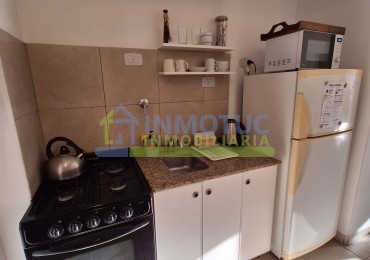 MONOAMBIENTE AV. NICOLAS AVELLANEDA 400 AMOBLADO CON BALCON - EN VENTA  